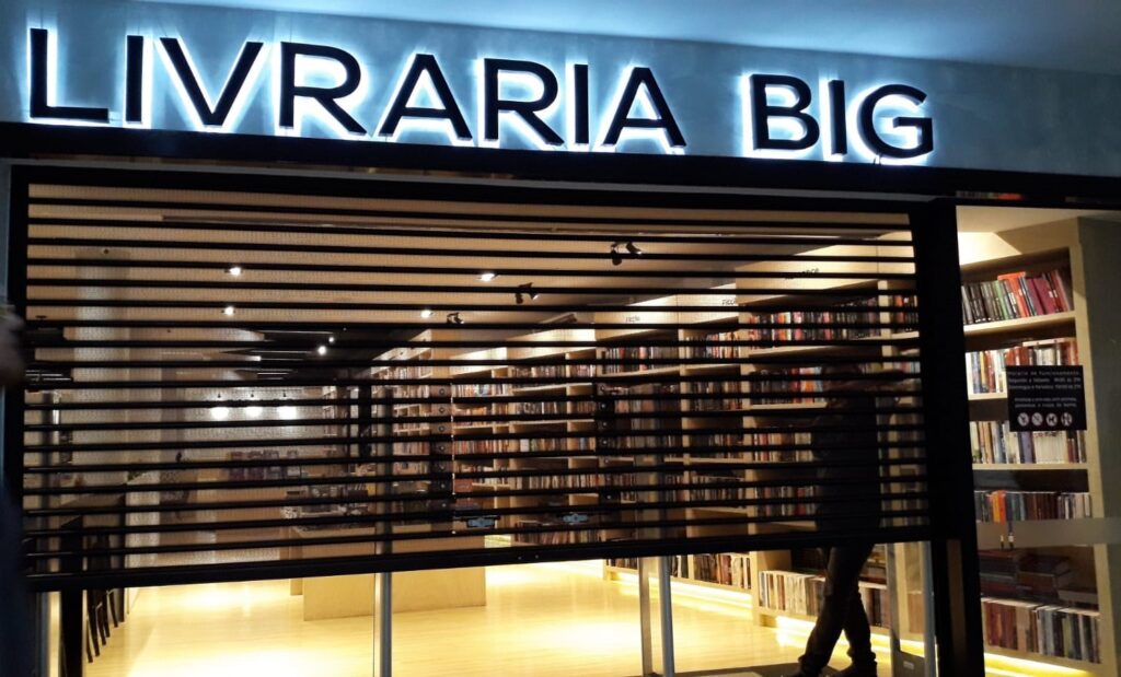 Porta Automática Livraria Big